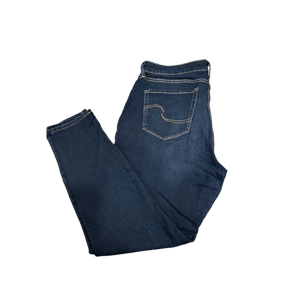 Levi Signature Gold Mid-Riseskinny Jeans
